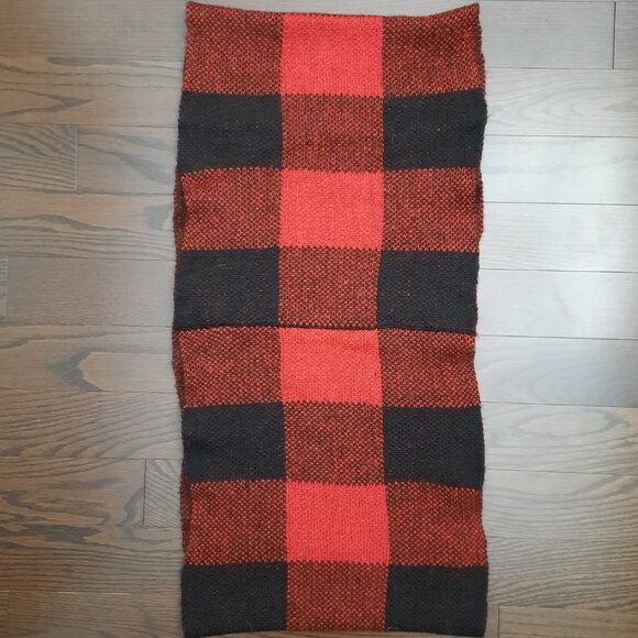 Ardene Buffalo Plaid Infinity Scarf - Picture 2 of 7